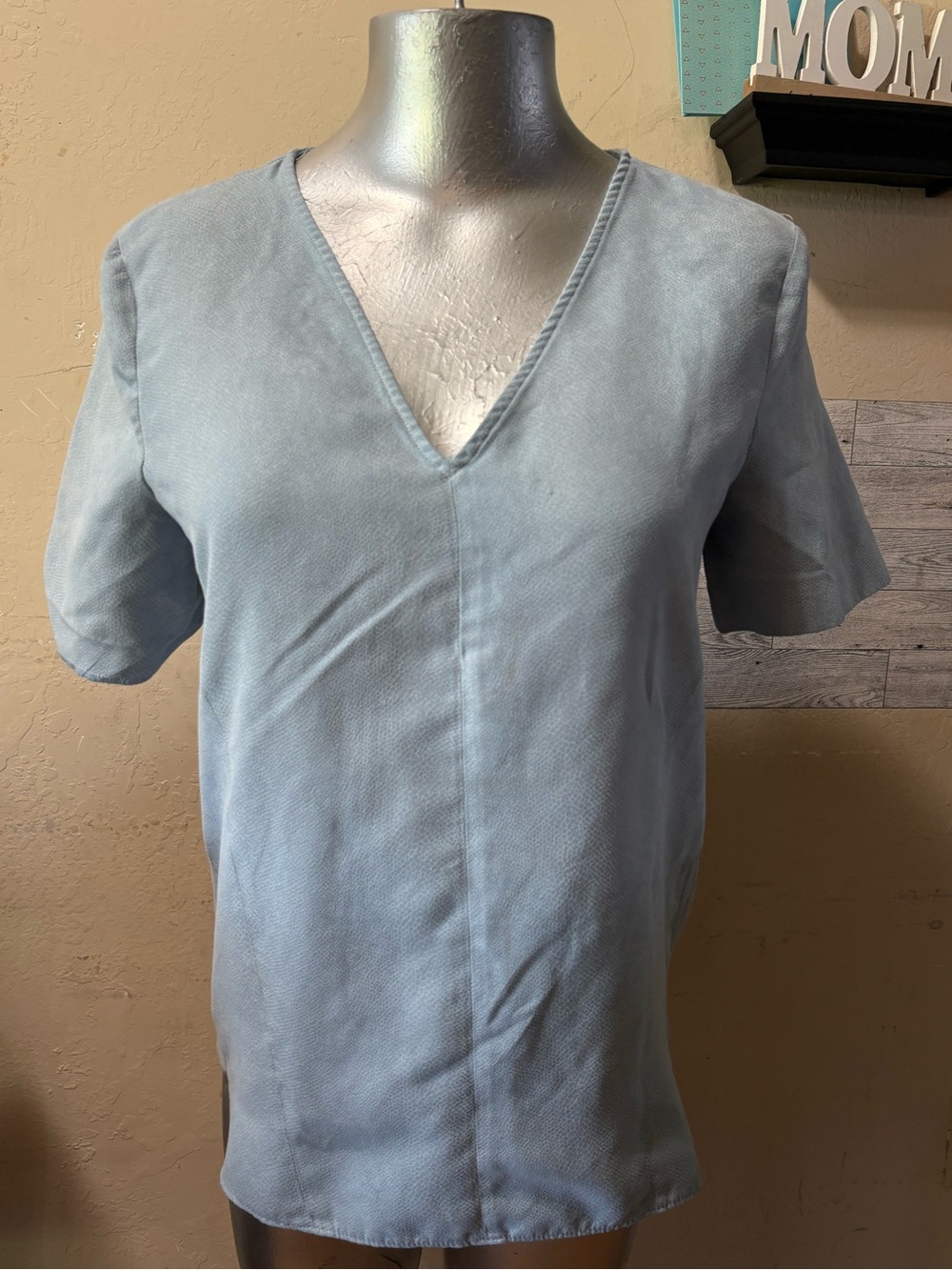 Zara Light Blue V-Neck Short Sleeve Tee